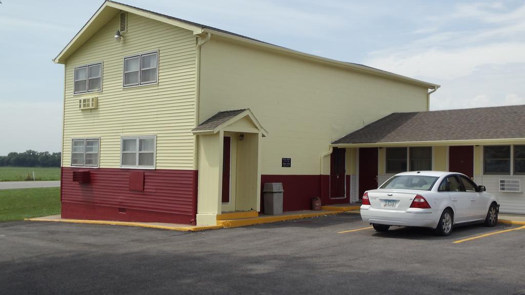 Tall Corn Inn Shenandoah Bagian luar foto